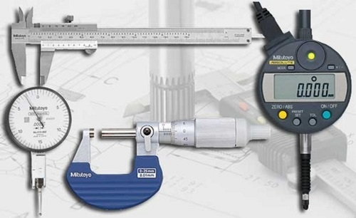 Quality control engineer utilizing CMM machine for measurement